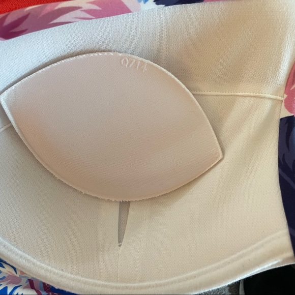 Island Escape push up floral tankini top - Picture 8 of 8